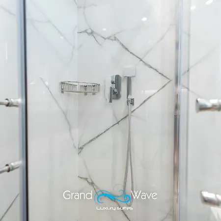 Grand Wave Luxury Suites Flogita Exterior photo